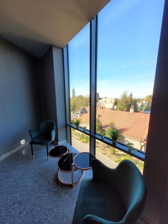 Hotel Sanova Jarosław Buitenkant foto