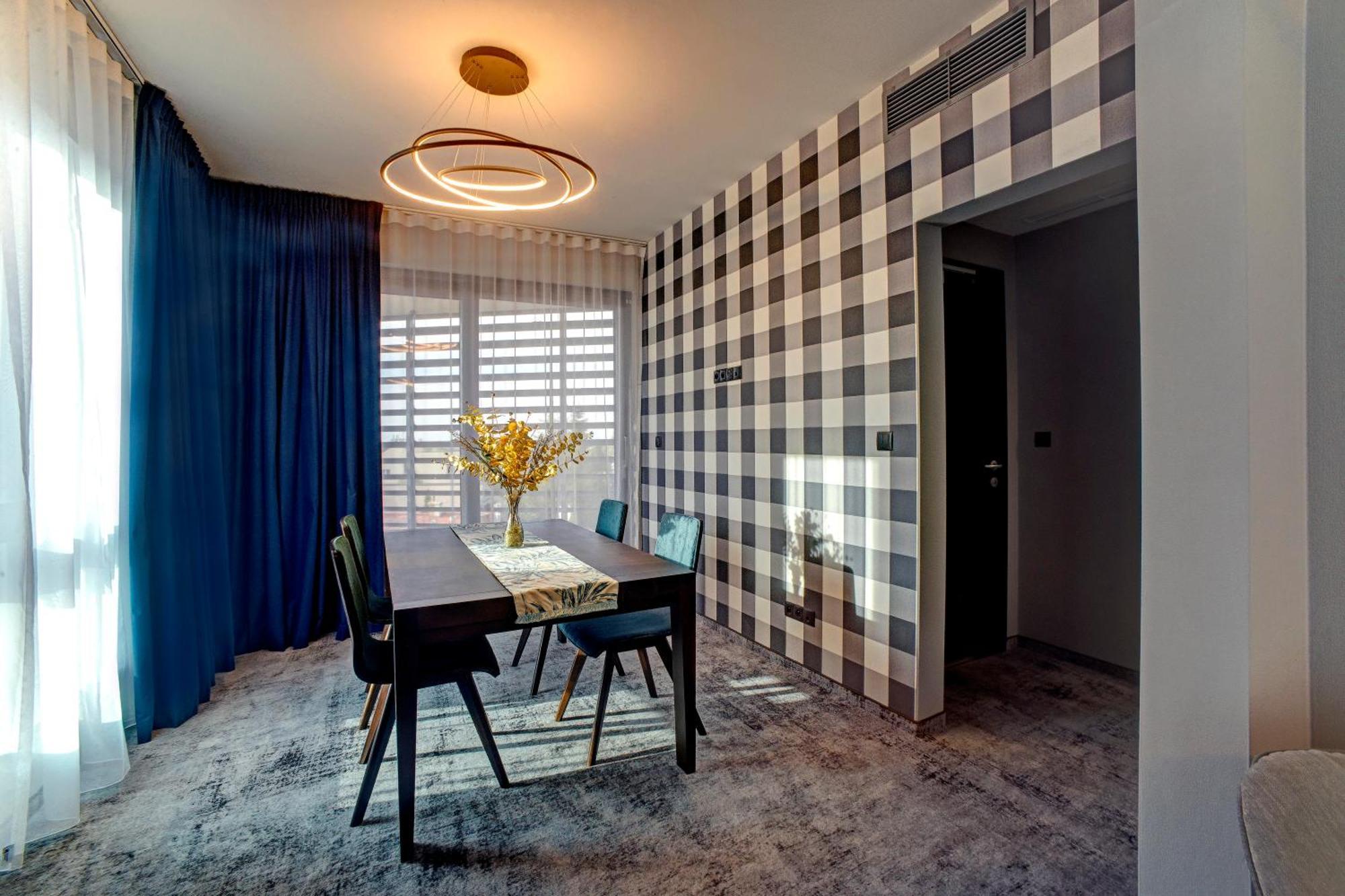 Hotel Sanova Jarosław Buitenkant foto